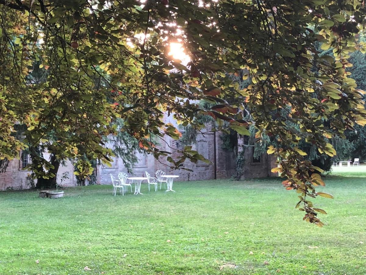 Villa Dom Piacenza Exterior photo