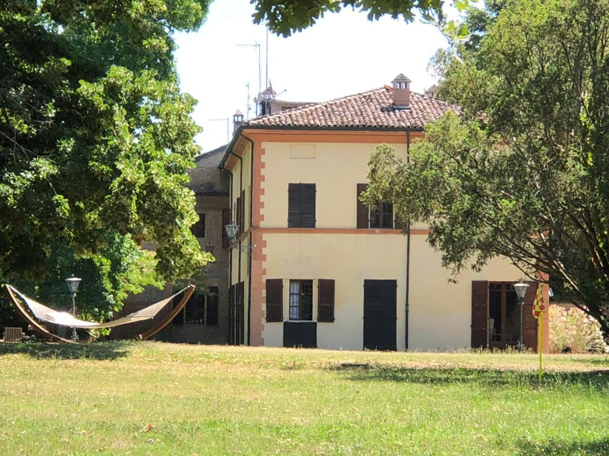 Villa Dom Piacenza Exterior photo